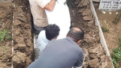 المئات يشيّعون جثمان الشاعر فؤاد الحميري إلى مثواه الأخير في مدينة إسطنبول التركية