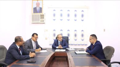 الوصابي يناقش نتائج زيارة اللجنة الوزارية إلى مصر والجزائر بحضور ممثل مؤسسة العون