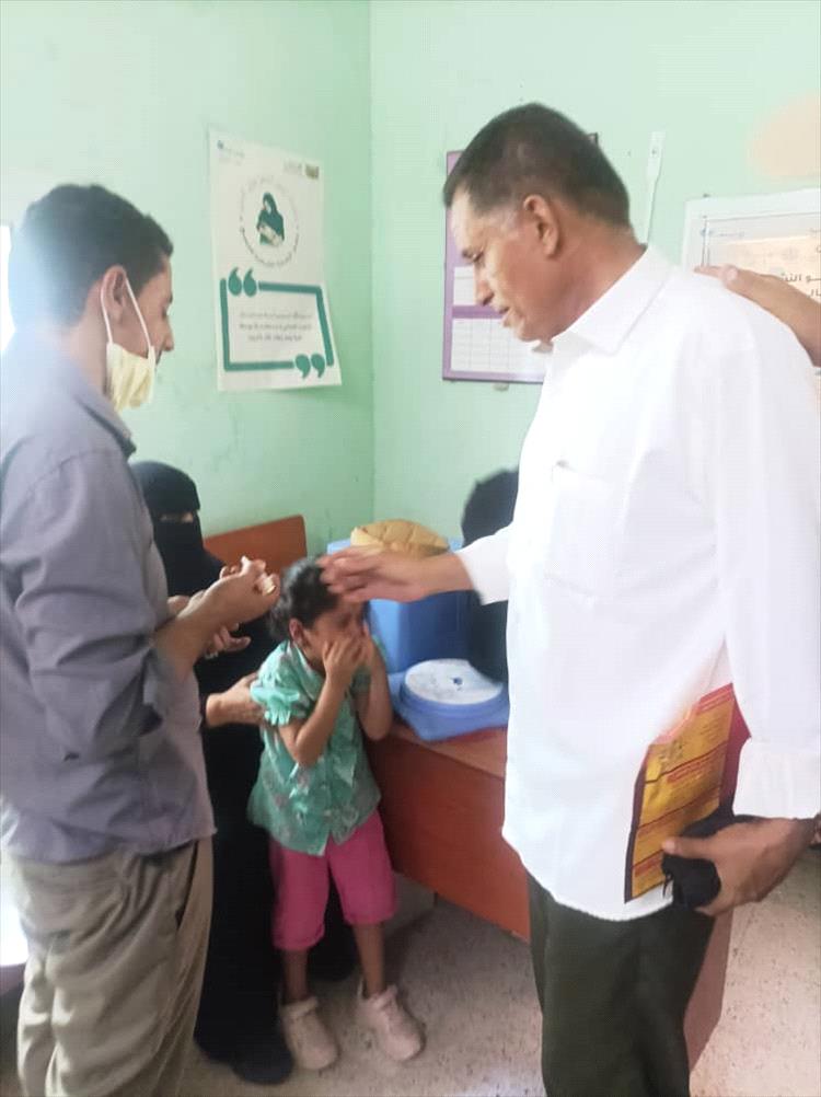 تدشين حملة التطعيم ضد شلل الأطفال بمديرية يهر