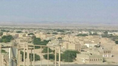 جنود أمن في أحور يقطعون الخط احتجاجًا على أوضاعهم