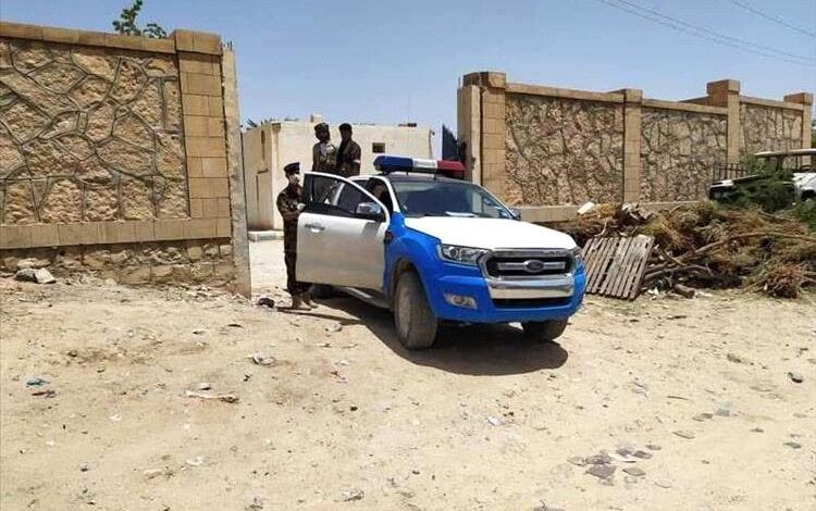حملة أمنية في مديرية القطن تضبط أحد المتهمين الرئيسيين في قضية قتل
