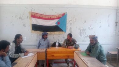 خلال لقاءه قيادة الحزام الأمني.. انتقالي جيشان يشدد على أهمية تفعيل النقاط الأمنية وتحسين الانضباط العسكري