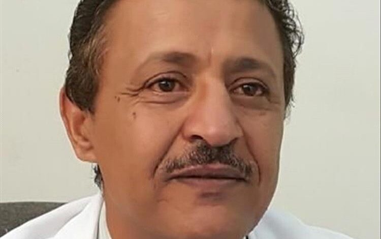 رسالة مؤلمة لدكتور من صنعاء يخاطب فيها أولاده