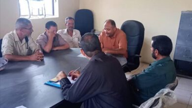 صندوق دعم المعلم على طاولة اجتماع مأمور مديرية الضالع وإدارة التربية في المديرية