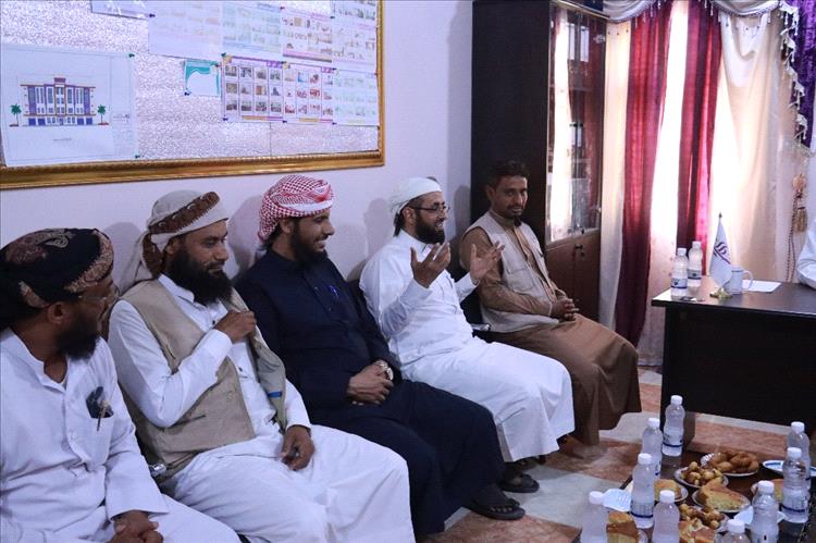 مؤسسة وادي دوعن للتنمية تستضيف طلاب الشيخ محمد بن صالح العثيمين القادمين من المملكة العربية السعودية