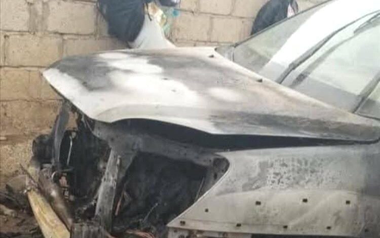 مجهولون يُضرمون النار في سيارة قاضٍ بصنعاء
