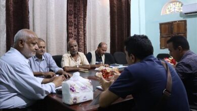 محافظ الحديدة يبحث مع منظمة DRC تعزيز التدخلات وتحويلها إلى مشاريع تنموية مستدامة