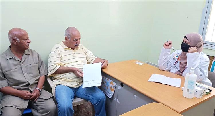 مدير صحة عدن يشدد على تحسين الأداء الطبي خلال جولة تفقدية لمستشفيي الصداقة والأمراض النفسية