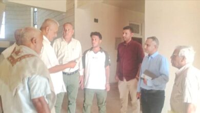 مدير عام الملاح يستقبل لجنة فنية من وزارة المياه والبيئة والصرف الصحي للاطلاع على اوضاع المياه والصرف في المديرية