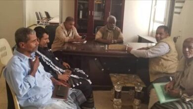 مدير عام مديرية ميفعة محافظة شبوة يلتقي مسؤول الرقابة والتقييم بجمعية رعاية الأسرة