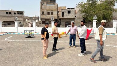 مستشار محافظ لحج برفقة مدير عام الحوطة يطلعان على اللمسات الأخيرة لمشروع حديقة الأطفال وذوي الاحتياجات الخاصة