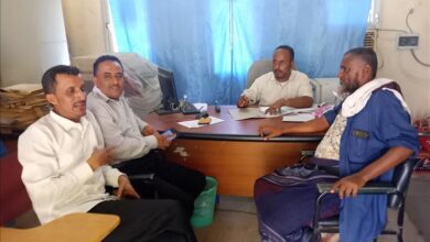 مسجل عام جامعة لحج يتفقد عملية التنسيق للقبول بكلية ردفان الجامعية للعام الجامعي2025/2026م