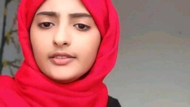ناشطة تعزية تُشعل جدلًا واسعًا بعد مطالبتها بعودة المخا إلى سلطة تعز المحلية