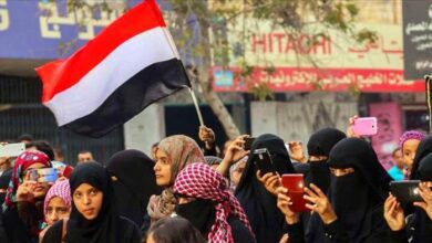 نساء اليمن في مواجهة سياسات "اللامرئي".. تمكين على الورق وتهميش في الواقع