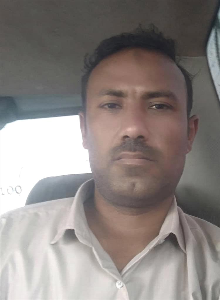 نقل الإعلامي نائل عارف العمادي من سجن اللواء الخامس بلحج إلى مقر البحث الجنائي عدن