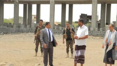 وكيل أول محافظة الحديدة يتفقد مشروع إنشاء إصلاحية السجناء بمديرية الخوخة