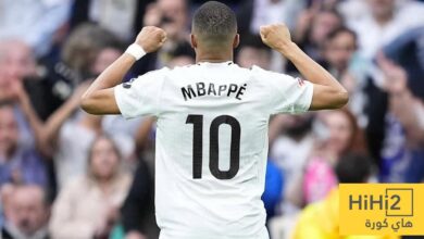 صور وفيديو.. جماهير الريال تتسارع لشراء قميص مبابي بالرقم 10