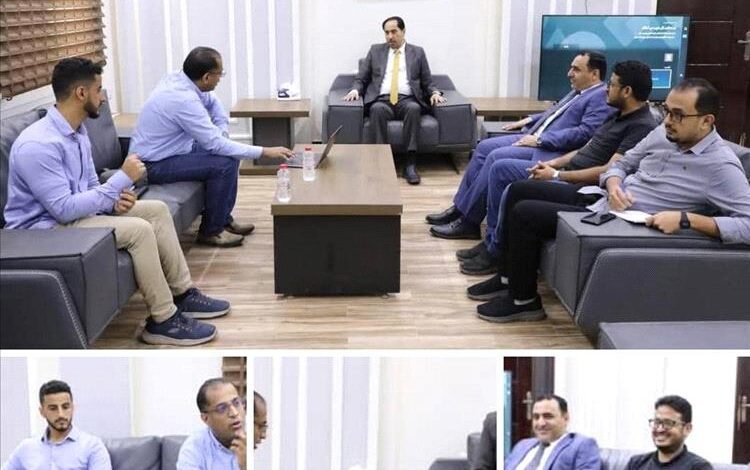 الوزير البكري يلتقي مدير برنامج التنمية الإنسانية بمؤسسة هائل سعيد أنعم