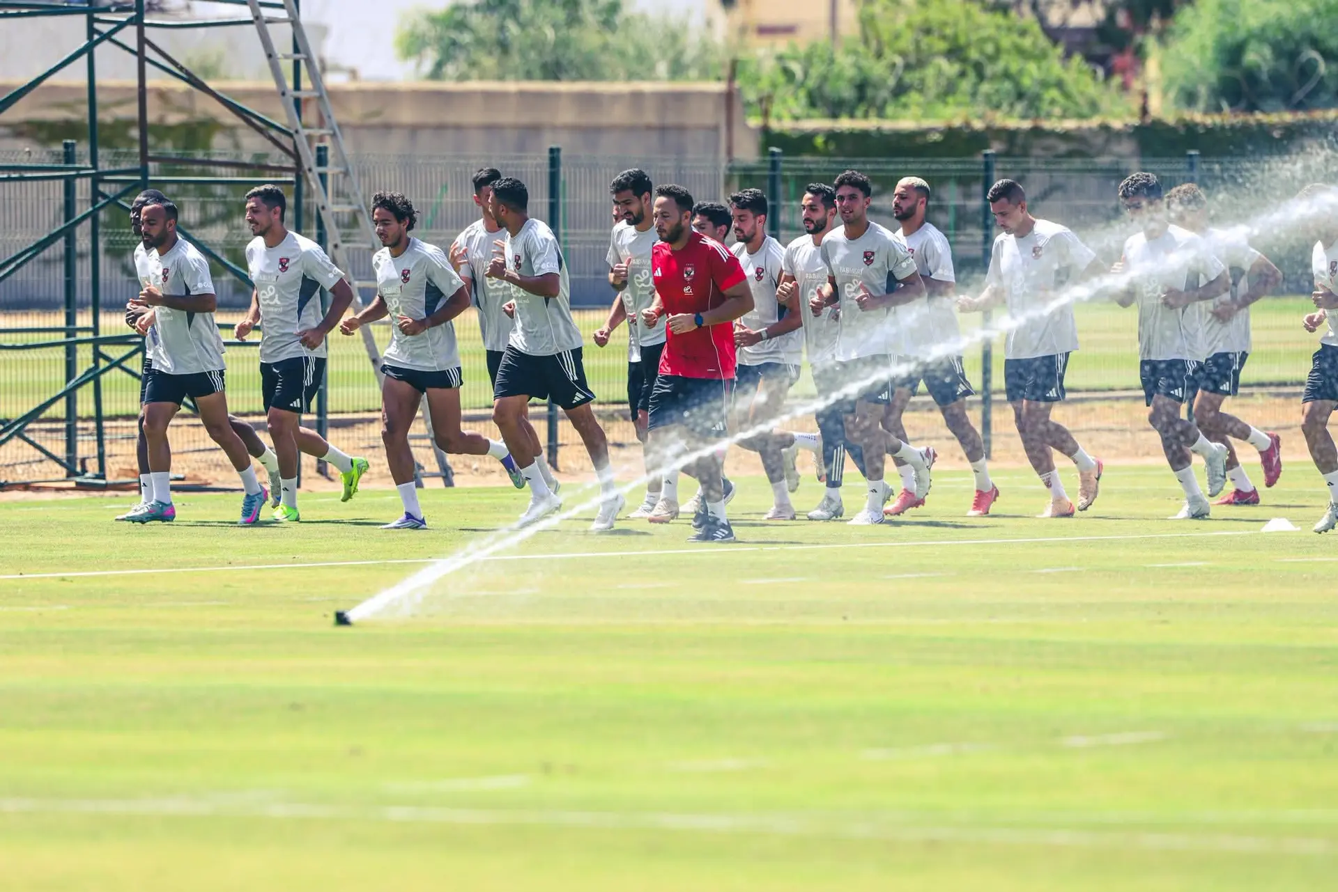 الأهلي يستأنف تدريباته في معسكر تونس – كل الكورة