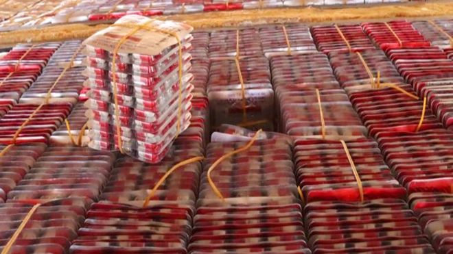 السفارة الأمريكية تشيد بضبط شحنة كبتاجون مصدرها مناطق الحوثيين