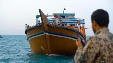 السفارة اليمنية بواشنطن: ضبط المقاومة الوطنية شحنة الأسلحة دليل جديد على دعم إيران الخبيث لزعزعة أمن المنطقة