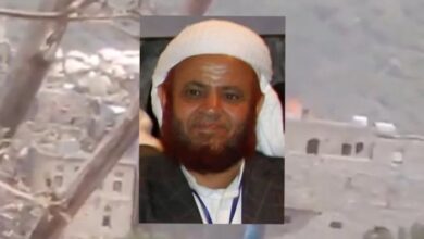 الشيخ حنتوس يرتقي شهيدًا وإصابة زوجته في الهجوم الحوثي الغادر على منزلهما