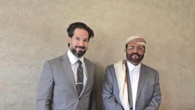 العرادة يبحث مع القائم بأعمال السفير الأمريكي مستجدات الأوضاع في اليمن