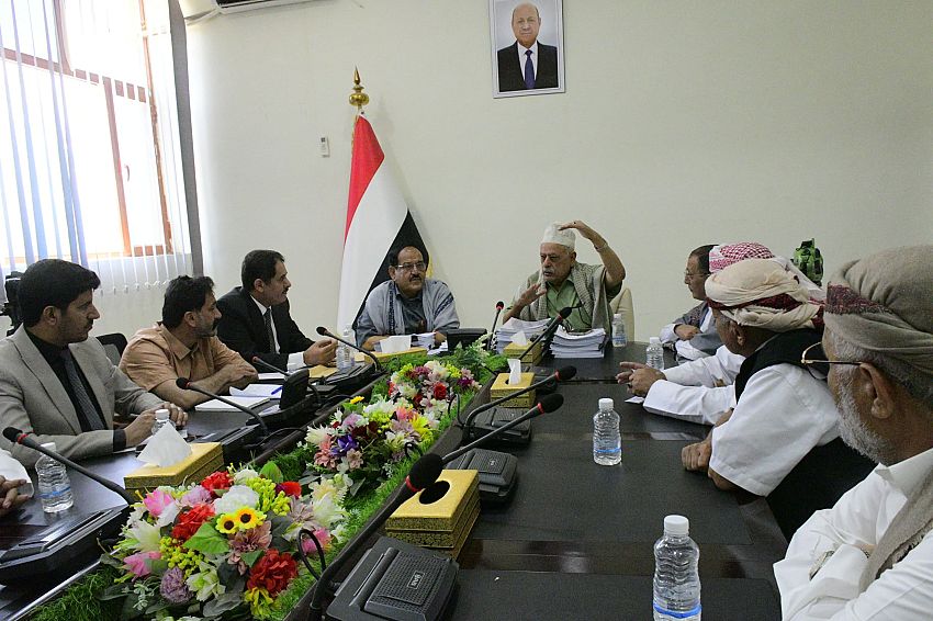 اللجنة البرلمانية تختتم اعمالها الرقابية على المؤسسات المالية والايرادية بمحافظة مأرب