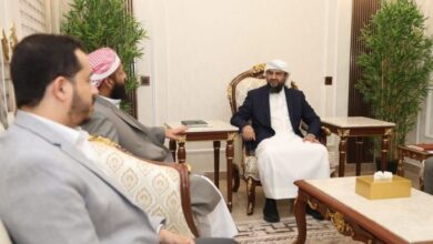 المحرمي يبحث مع وزير الأوقاف تعزيز خطاب الوسطية