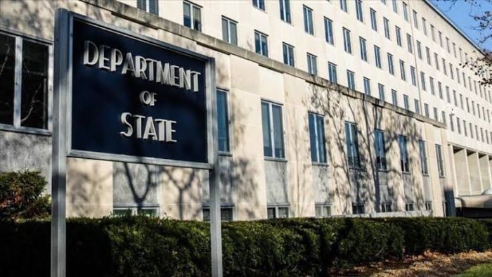 "المركز الأمريكي للعدالة" يطالب بإنقاذ عائلات موظفي السفارة الأمريكية العالقين في مصر بعد فرارهم من بطش الحوثيين