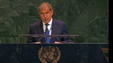 اليمن يحذر من مغبة تعنت الحوثيين بإطالة الصراع والزج بالبلاد بالصراعات الإقليمية المدمرة