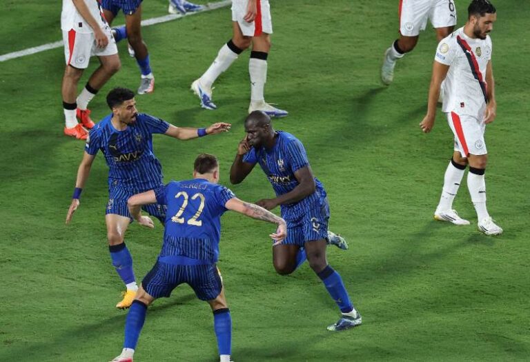 الهلال ومانشستر سيتي