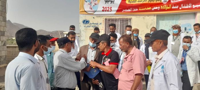 تعز.. تدشين حملة التحصين ضد شلل الأطفال في الوازعية وذو باب المندب وموزع