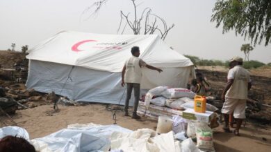 خلية الأعمال الإنسانية تقدّم استجابة عاجلة لأسرة نازحة تضرر مأواها بالحريق في الخوخة