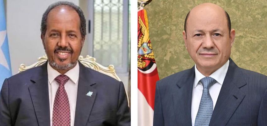 رئيس مجلس القيادة يهنئ بذكرى استقلال الصومال