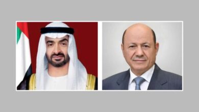 رئيس مجلس القيادة يهنئ دولة الإمارات العربية المتحدة بذكرى يوم عهد الاتحاد