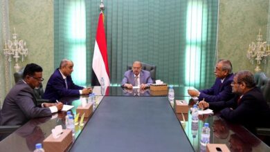 رئيس مجلس النواب يلتقي رئيس الوزراء للوقوف على التطورات الراهنة