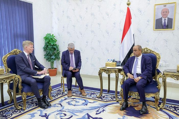 عدن.. سالم بن بريك وغروندبرغ يبحثان جهود السلام وإنهاء المعاناة الإنسانية جراء الانقلاب الحوثي