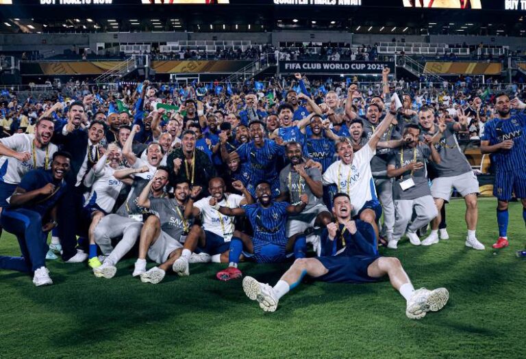 الهلال ومانشستر سيتي