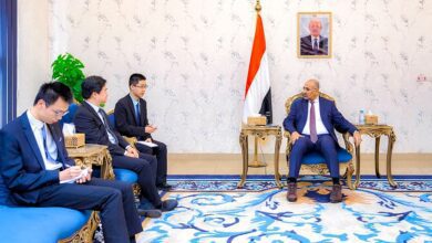 عضو مجلس القيادة اللواء الزبيدي يؤكد حاجة اليمن للخبرات الصينية لإعادة تأهيل قطاع الكهرباء
