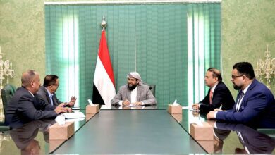 عضو مجلس القيادة المحرّمي يطلع على أوضاع الخطوط الجوية اليمنية ويشدد على ضرورة النهوض بقطاع الطيران