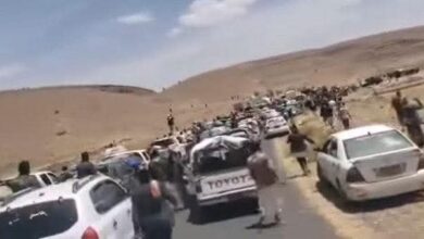 قبائل أرحب تعلن النكف عقب تصفية مليشيا الحوثي لشيخ بارز واختطاف ابنته