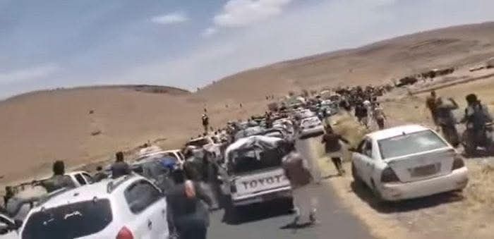 قبائل أرحب تعلن النكف عقب تصفية مليشيا الحوثي لشيخ بارز واختطاف ابنته