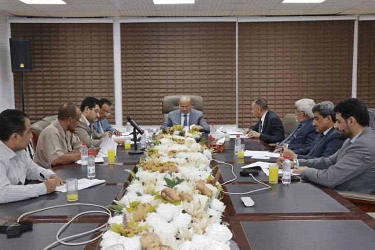 لجنة تمويل وتنظيم الاستيراد تعقد اول اجتماعاتها برئاسة محافظ البنك المركزي