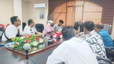 محافظ لحج يترأس اجتماعين لفتح مظاريف مشروع مدينة الألعاب بالحديقة الكبرى ومهرجان القُمندان