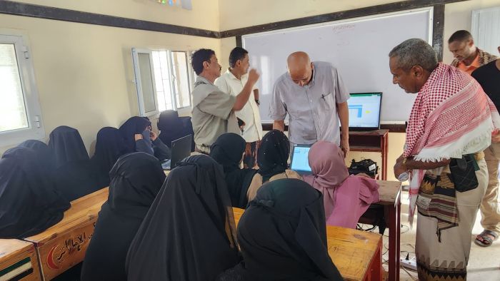 محلي المخا يطلق برنامج دبلوم الحاسوب في المناطق الريفية