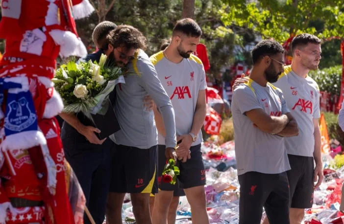 محمد صلاح ينعي جوتا.. وليفربول يحجب رقم 20 للأبد – كل الكورة