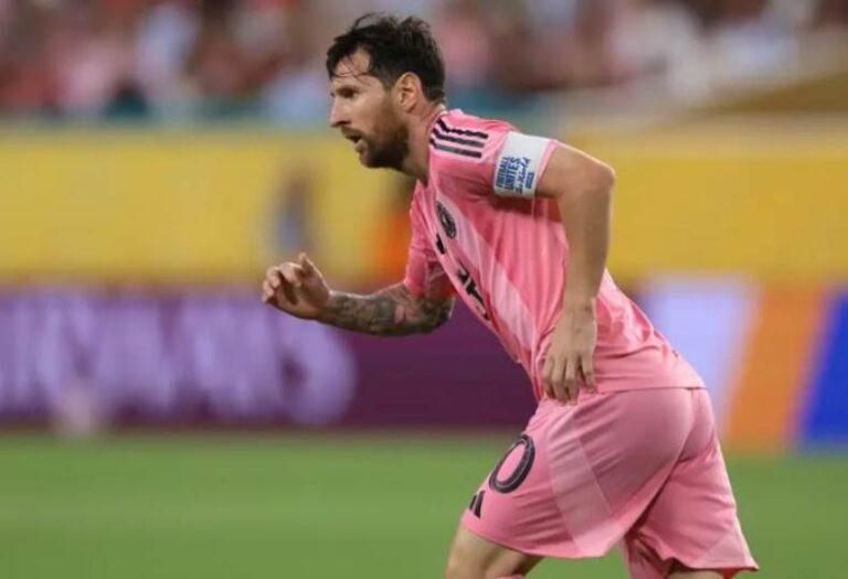 ليونيل ميسي لاعب إنتر ميامي