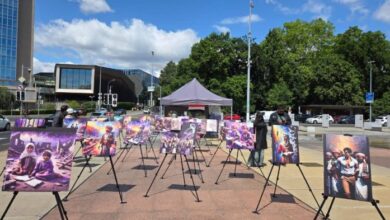 معرض فن تشكيلي في جنيف يسلط الضوء على جرائم مليشيا الحوثية في اليمن