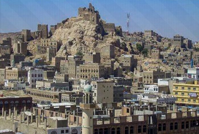 منظمة حقوقية تدين انتهاكات الحوثي للحريات الدينية وتطالب بالإفراج عن إمام مسجد في البيضاء